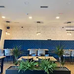 S Bed & Breakfast 3*