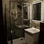S Bed & Breakfast Bosanska Gradiska