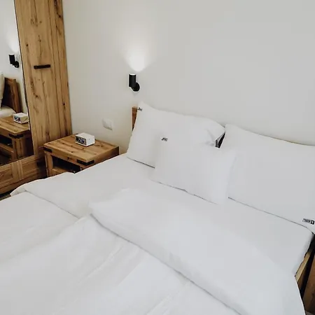 Bed & Breakfast S