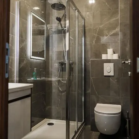 S Bed and breakfast 3*