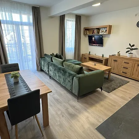 S Bed & Breakfast Bosanska Gradiska
