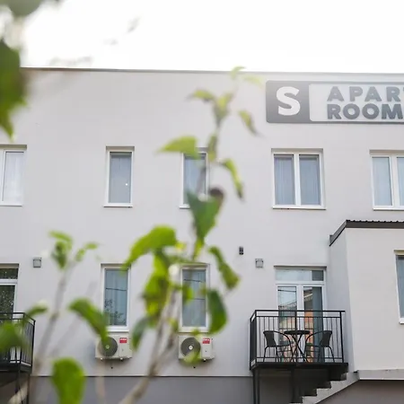 S Bed & Breakfast Bosanska Gradiska