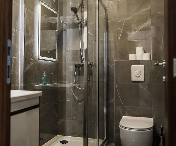 S Bed & Breakfast 3*