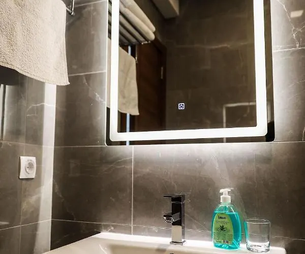 S Bed & Breakfast Bosanska Gradiska