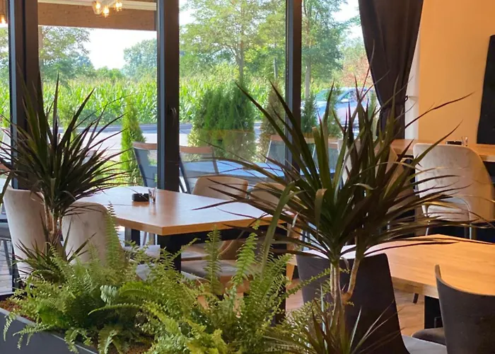 S Bed & Breakfast Bosanska Gradiska