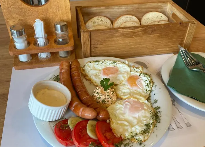 Bed & Breakfast S 3*